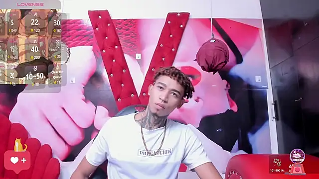 sexy blacks  online show from 03-06-25, 11:36