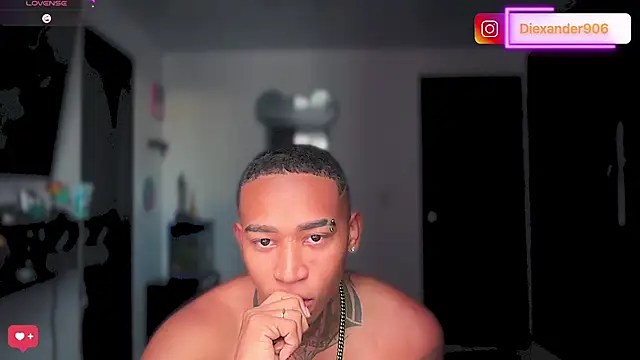 sexy blacks  online show from 06-22-26, 12:13