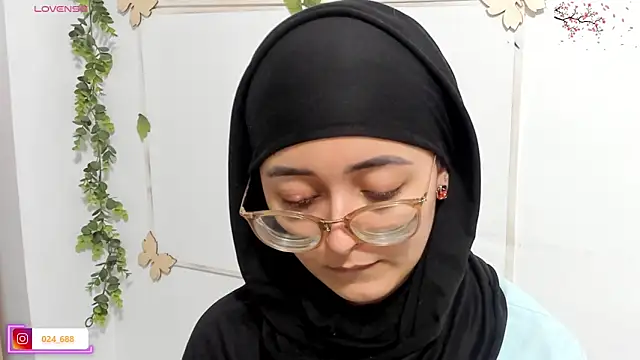 aysel elid online show from 04-18-26, 10:10