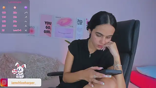 ChloeHarper  online show from 01-10-25, 06:17