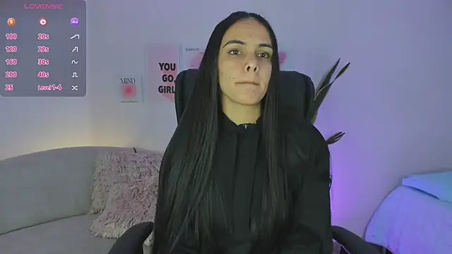 ChloeHarper  online show from 02-25-25, 11:41