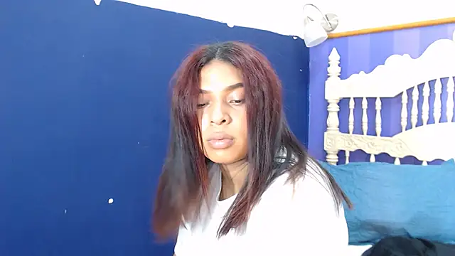 Snapshot of Naomi_Tylers chatting on 01-31-25, 01:33 Naomi Tylers online show from 01-31-25, 01:33