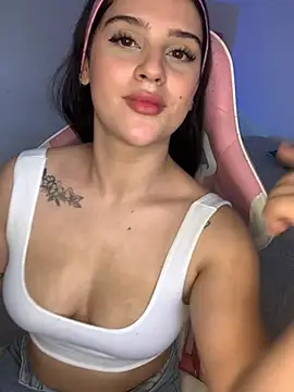 violet-333 online show from 02-04-25, 07:22