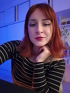 Snapshot of Ahrya_ chatting on 06-11-26, 10:19 Ahrya online show from 06-11-26, 10:19
