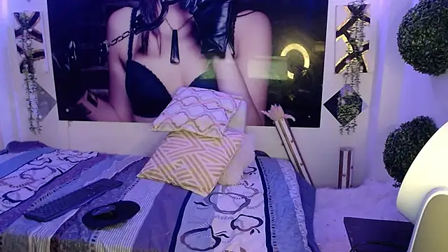 Snapshot of perlasharick_3 chatting on 01-10-26, 02:08 perlasharick 3 online show from 01-10-26, 02:08