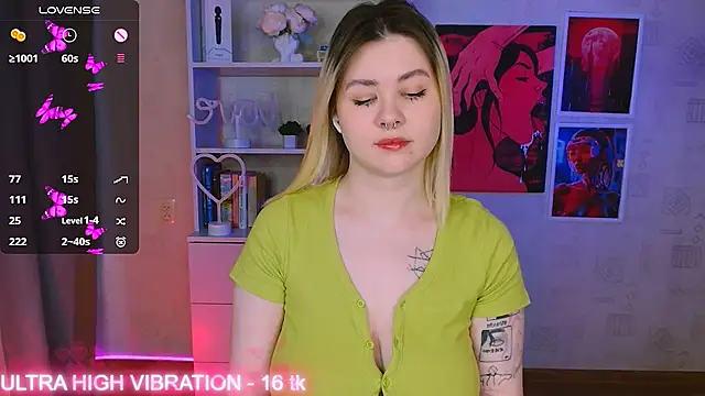 cutie mili online show from 02-04-25, 08:46