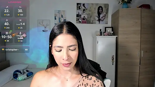 VeronikaOlsen online show from 10-11-25, 07:34