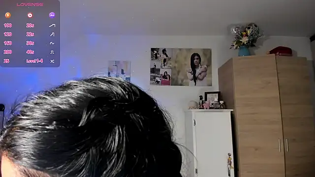 VeronikaOlsen online show from 11-12-25, 12:33