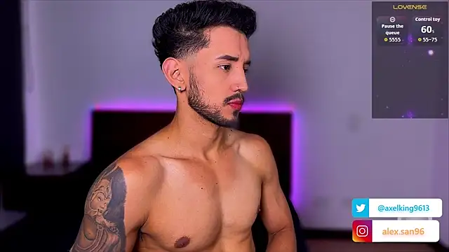 AxelKing1326 online show from 10-11-25, 10:30