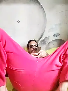 iirgastam3 online show from 12-18-25, 07:09