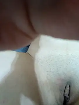 Mia Novikov online show from 04-15-26, 07:58