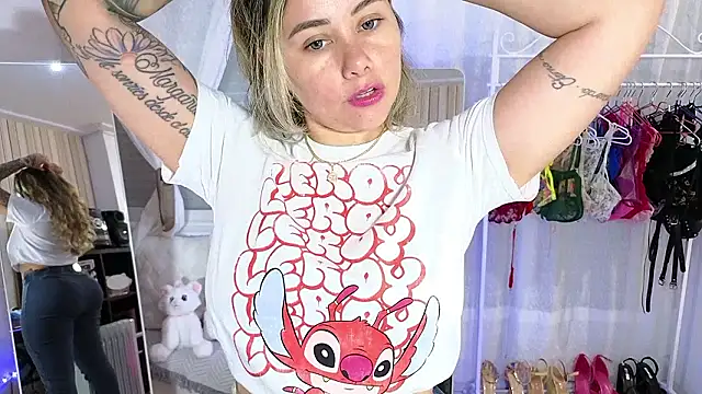 Tawny cox online show from 02-07-26, 10:52