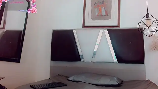 hilary rodriguez online show from 03-10-25, 07:07