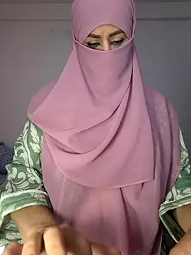 Snapshot of amiraferraz chatting on 11-02-25, 04:09 amiraferraz online show from 11-02-25, 04:09