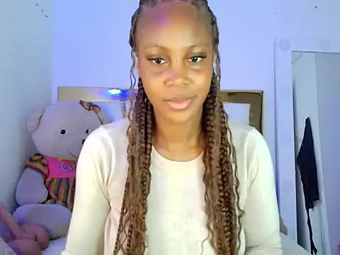 Snapshot of DayanaWood chatting on 10-03-25, 02:36 DayanaWood online show from 10-03-25, 02:36