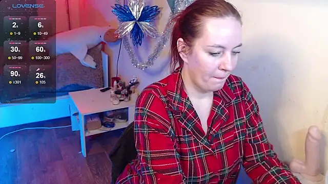 Snapshot of _miss_ella_ chatting on 01-14-25, 10:55 miss ella online show from 01-14-25, 10:55