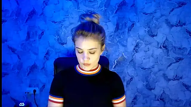 nika gold1 online show from 12-20-25, 05:20