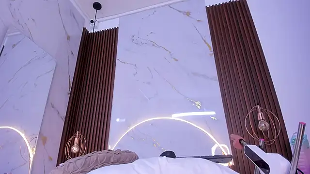 danisaenz  online show from 03-03-25, 11:35