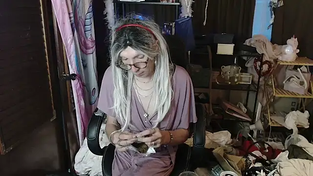 Ombeline1 online show from 09-16-25, 04:57