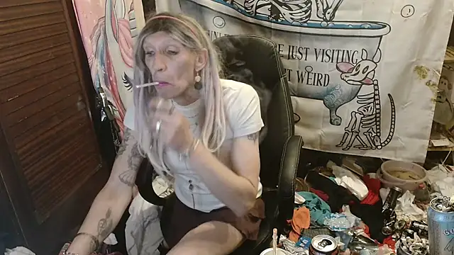 Ombeline1 online show from 03-30-26, 06:42