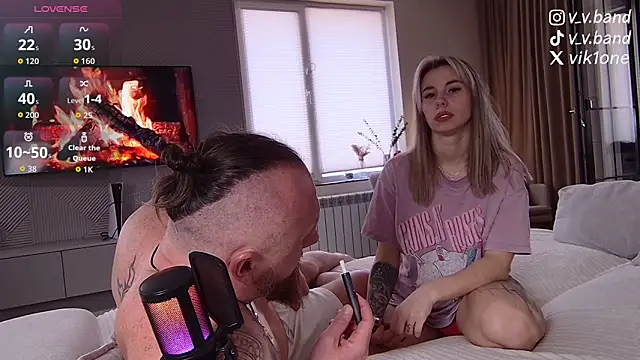 niki7377 online show from 03-29-26, 06:24