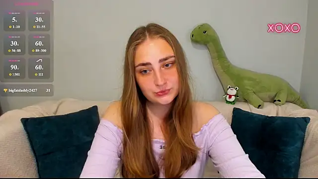 Snapshot of MilliStrii chatting on 06-30-26, 02:12 MilliStrii online show from 06-30-26, 02:12