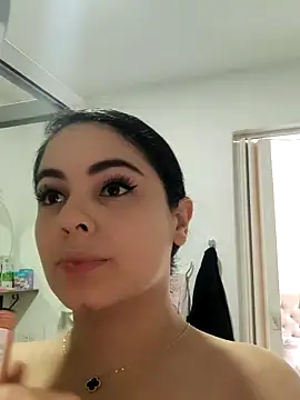 Lia Hurley online show from 12-01-25, 04:12