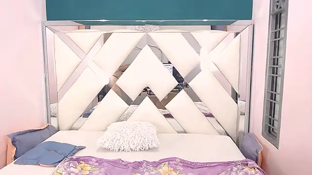 Lizeth Bels online show from 01-18-25, 11:11