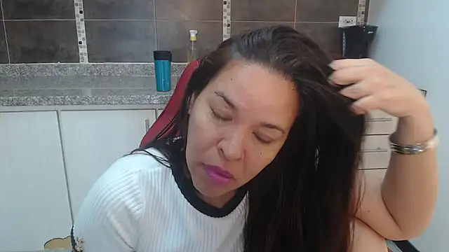 Snapshot of Lizeth_Bels chatting on 07-18-26, 08:34 Lizeth Bels online show from 07-18-26, 08:34