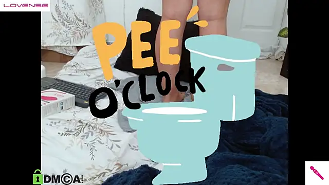 Snapshot of Hot_Candy_ chatting on 03-13-25, 01:40 Hot Candy online show from 03-13-25, 01:40