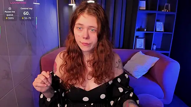 SophiePure online show from 02-15-26, 08:05