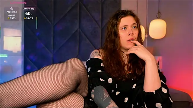 SophiePure online show from 02-17-26, 01:35