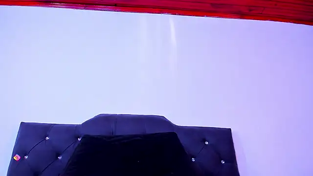 Snapshot of mariana_preciado chatting on 02-04-25, 01:48 mariana preciado online show from 02-04-25, 01:48