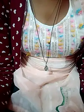 Mangla Bhabhi online show from 01-04-25, 04:11