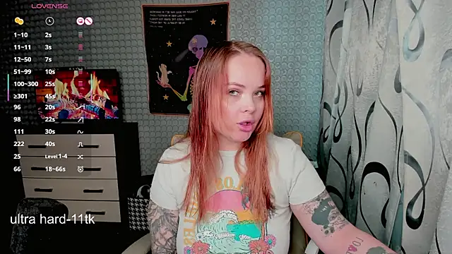 flower sarah  online show from 06-17-26, 02:25