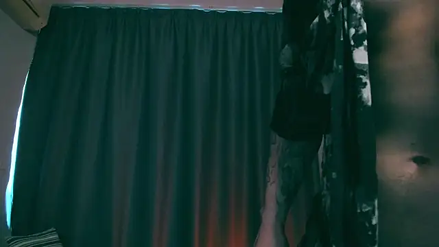 Samuel Andrew online show from 02-03-25, 01:41