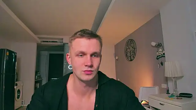 Samuel Andrew online show from 11-05-25, 05:40