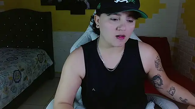 isabeautyx19 online show from 03-25-26, 05:02