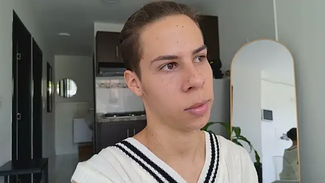 grey   27 online show from 03-11-25, 06:19