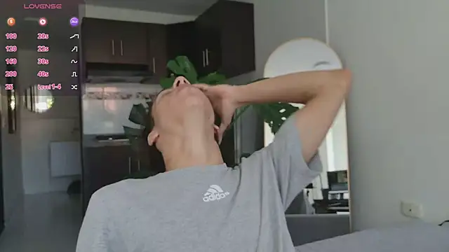 grey   27 online show from 11-18-25, 12:20