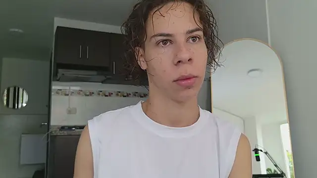 grey   27 online show from 04-17-26, 11:35