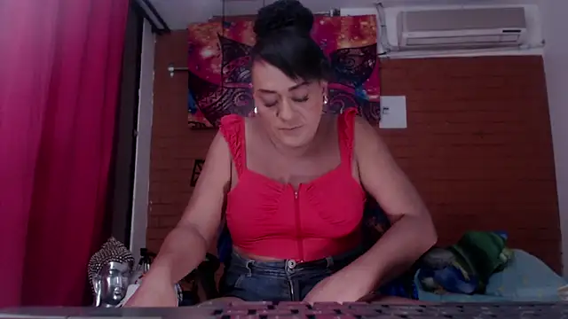 Khatalina hott online show from 01-26-25, 08:03