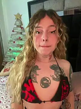 Bonnie vega online show from 12-19-24, 08:02