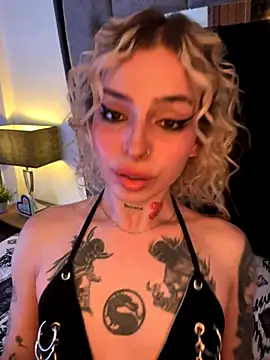 Bonnie vega online show from 10-25-25, 08:25