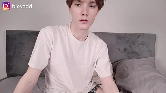 callmenineoneseven online show from 04-03-26, 08:18