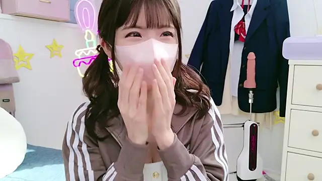 -minami- online show from 02-02-25, 03:43