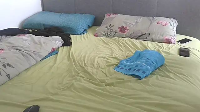 SissyStefanie online show from 07-18-26, 08:07