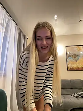 Vladamais online show from 09-23-25, 04:10