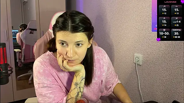 Katrin  kiss online show from 02-06-25, 02:37