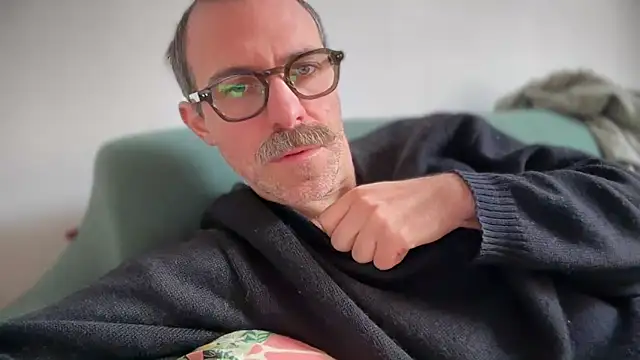 Brianjonest online show from 02-10-26, 02:21